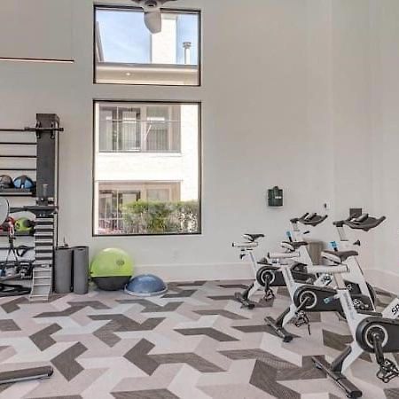 Landing At Bridge At Southpark Landing - 1 Bedroom In South オースティン エクステリア 写真